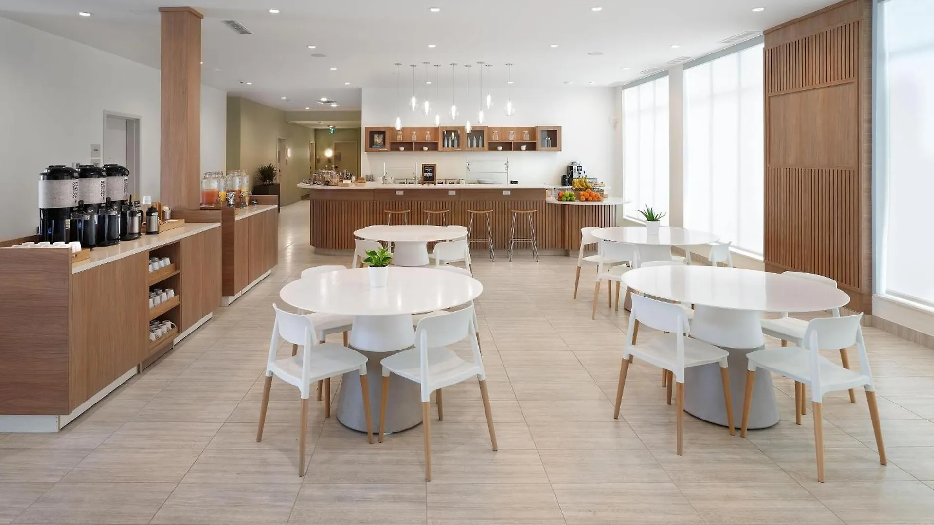 Hotel Element Edmonton West